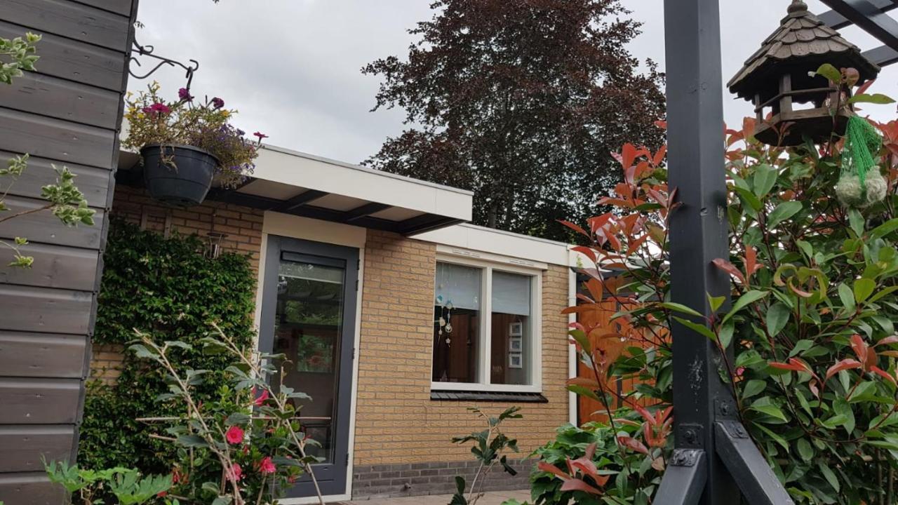 Bed and Breakfast Achter De Beukenboom Роден Экстерьер фото